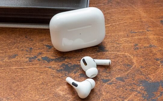 Why We Love the AirPods Pro