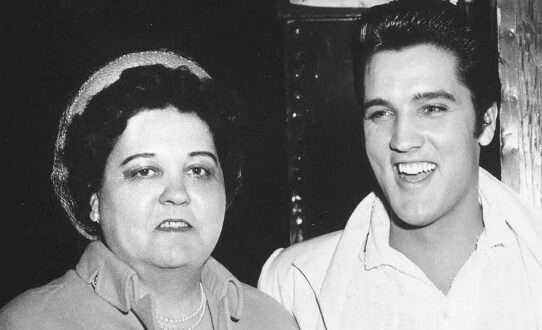 Elvis Mom Die